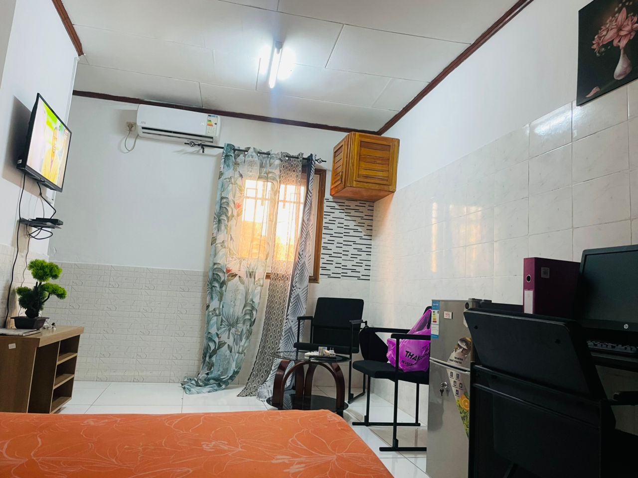 Chambre meublée Services Divers 241